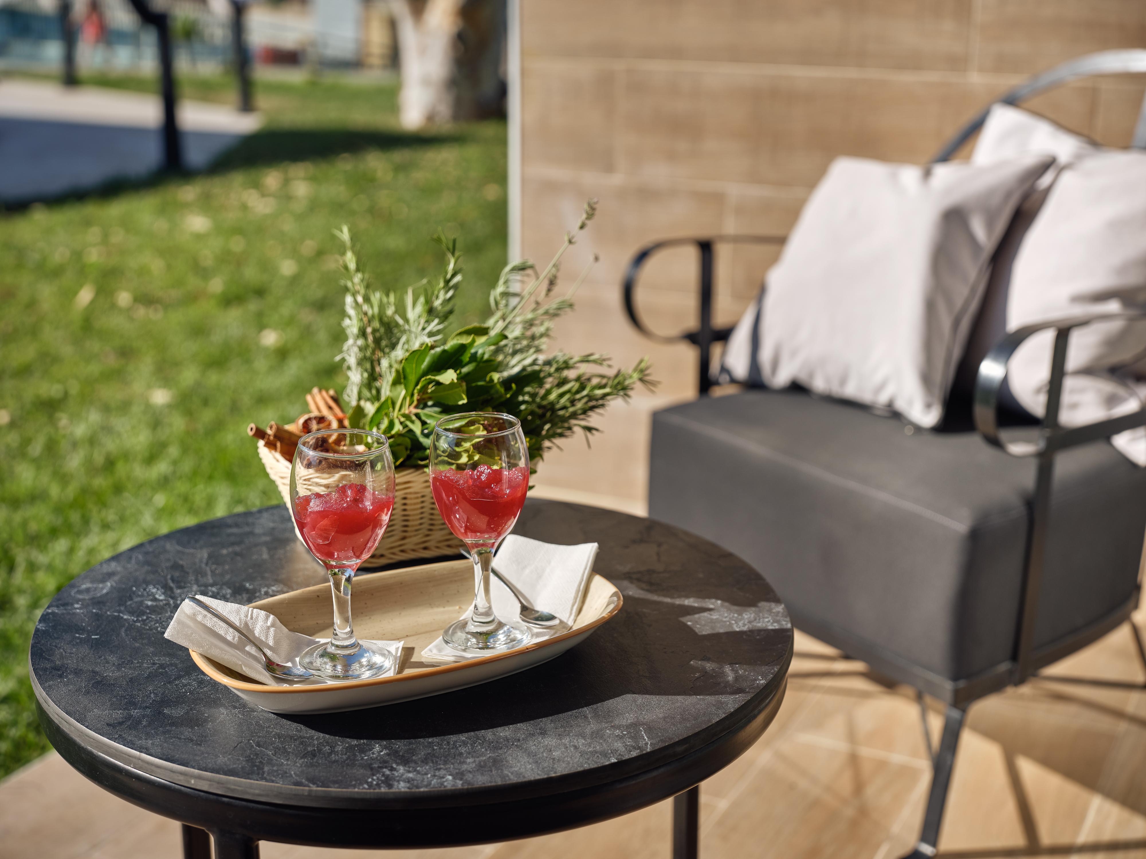 Cavo Orient Beach Hotel & Suites Drosia  Ngoại thất bức ảnh