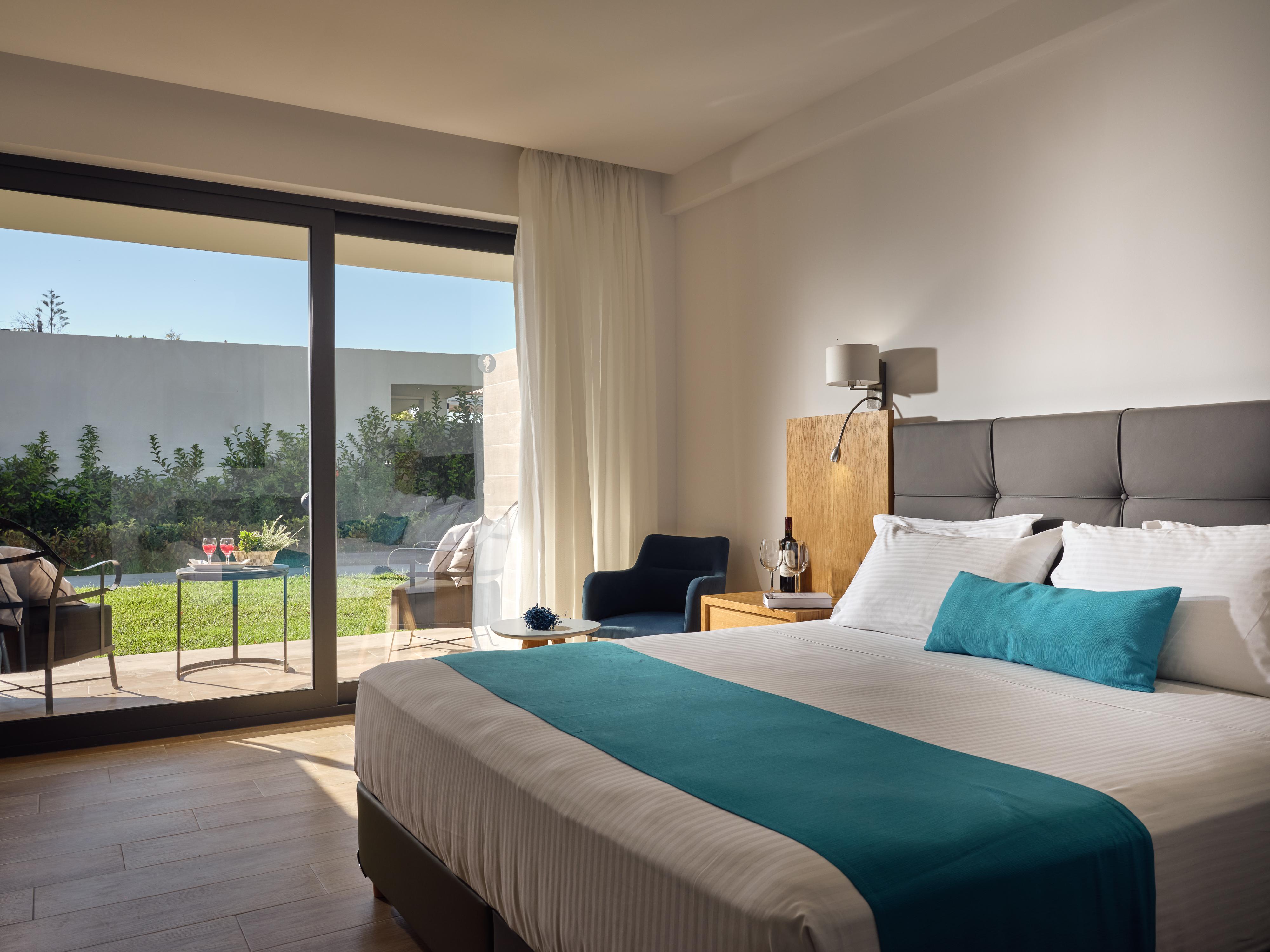 Cavo Orient Beach Hotel & Suites Drosia  Ngoại thất bức ảnh